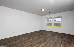 761 Riverside, Calhoun, GA 30701