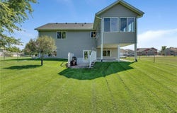972 Waters Edge Circle, Avon, MN 56310
