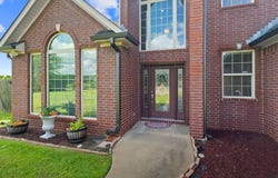 266 Sambug Lane, Hooks, TX 75561
