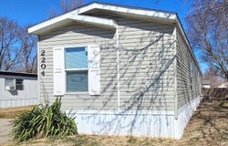 2204 E. Lockwood, Wichita, KS 67216