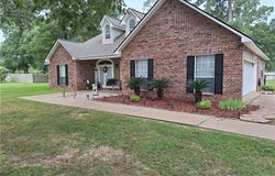 143 FORTUNE Loop, Pineville, LA 71360
