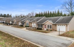 520 Baird Cove Rd, Franklin, NC 28734