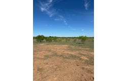 2303 Streeter Lane, Mason, TX 76856