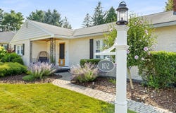 102 Raven Road, Lowell, MA 01852