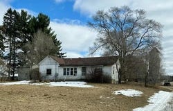 8214 Old State Road, Stanwood, MI 49346