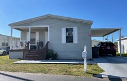 1412 Autumn Dr., Tampa, FL 33613