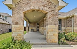 2037 Wilsons Warbler DR, Leander, TX 78641