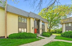 470 W 104th Street, Kansas City, MO 64114