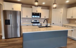 8314 XAVIER Drive, NEENAH, WI 54952