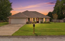 253 Lost Orchard Drive, Purvis, MS 39475