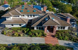 516 Whisper Wind Dr, Encinitas, CA 92024