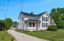 163-165 N Mecca Street, Cortland, OH 44410