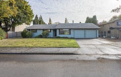 319 MARR Ct, Monmouth, OR 97361