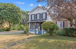 209 Syracuse Avenue, Oswego, NY 13126