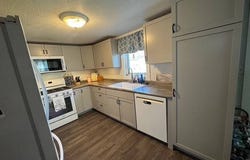 206 8th Ave SW, Sidney, MT 59270