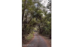 900 RIVER MIST Bend, Palatka, FL 32177