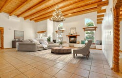 343 Sierra Vista Lane, Taos, NM 87571