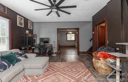 317 W Lincoln Avenue, Ionia, MI 48846
