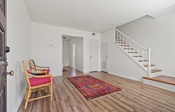 585 E PARKWAY, Memphis, TN 38104