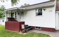 108 OAKWOOD Avenue, East Peoria, IL 61611