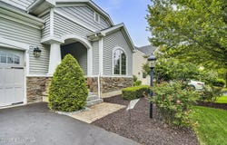 70 Sutherland Drive, Colonie, NY 12189