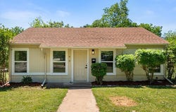 5048 Cedar Hill Road, Fort Worth, TX 76116