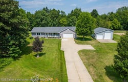 10788 N Clinton Trail, Sunfield, MI 48890