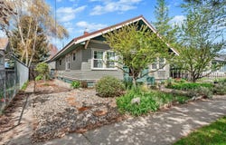 2504 VALLEY Ave, BakerCity, OR 97814