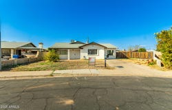 214 W JUNE Circle, Mesa, AZ 85201