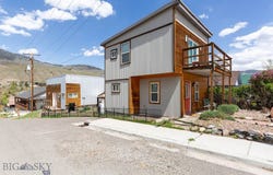 230 Main Street, Gardiner, MT 59030