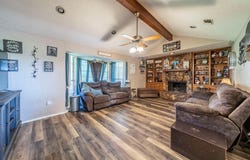916 Rachelle Drive, Red Oak, TX 75154