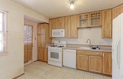 9460 High St, Thornton, CO 80229