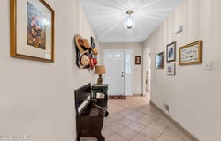 4 Hampton Drive, Marlboro, NJ 07746