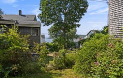 12 Merriam Street, Portland, ME 04108