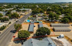 405 S Washington St, Fredericksburg, TX 78624