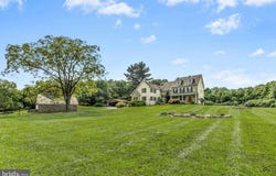 3370 LOWER SAUCON ROAD, HELLERTOWN, PA 18055