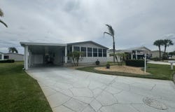 1928 Sunflower Circle, Sebring, FL 33872