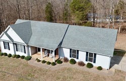 70 Strawberry Circle, Brandenburg, KY 40108