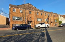 380 Somerset St, North Plainfield Boro, NJ 07060-4781