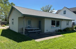 3400 Big Island Road, Fremont, NE 68025