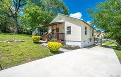 405 & 407 W College Street, Branson, MO 65616