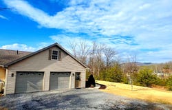 956 S LAKEWOOD Drive, RIDGELEY, WV 26753