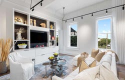 17 S Palafox Pl, Pensacola, FL 32502