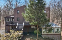 3206 Stonehenge Drive, East Stroudsburg, PA 18301