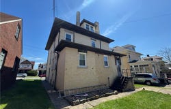 385 Lawson Avenue, Steubenville, OH 43952