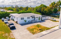 5290 Palm Ave, Hialeah, FL 33012