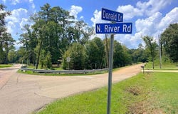 Donald St, Denham Springs, LA 70726