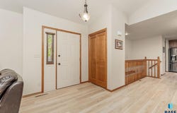 505 N Oak Ridge Rd, Brandon, SD 57005