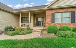 408 Burberry Lane, Rochester, IL 62563-9493
