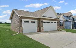 603 Wheatley Drive, Mahomet, IL 61853